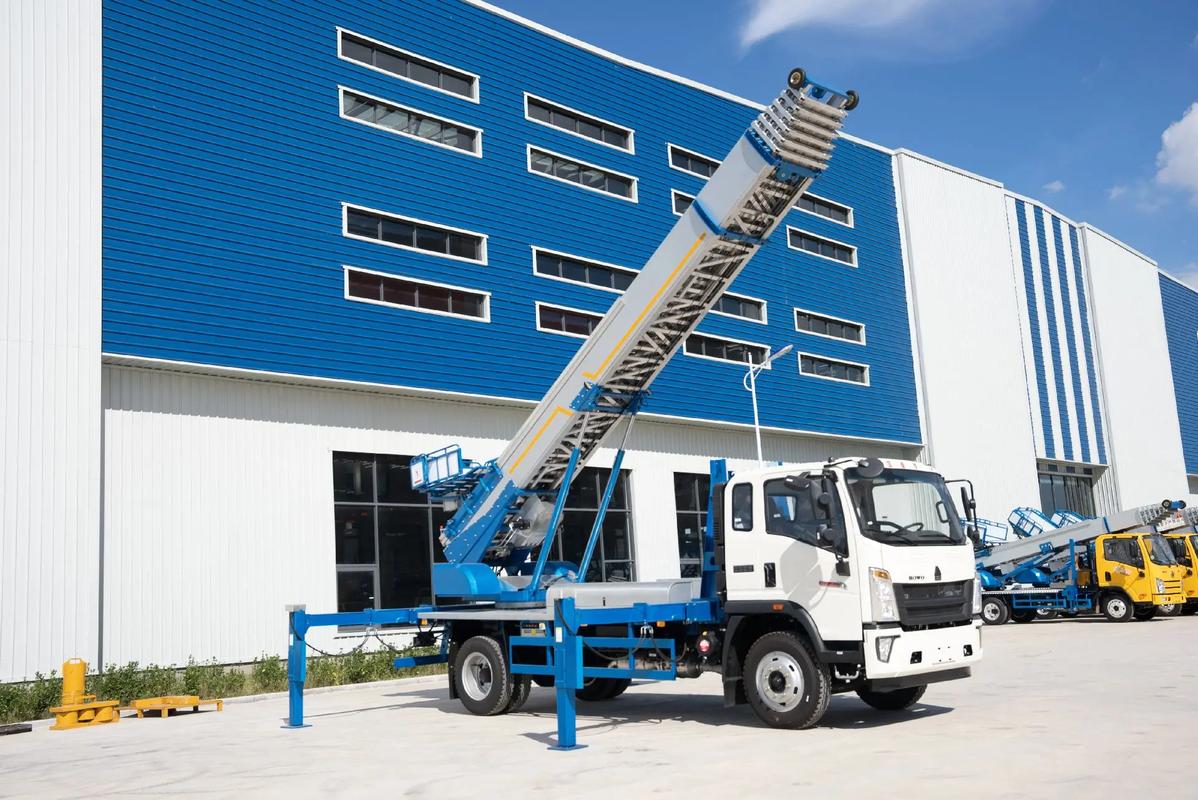 泰州小型云梯车上料车租赁多少钱