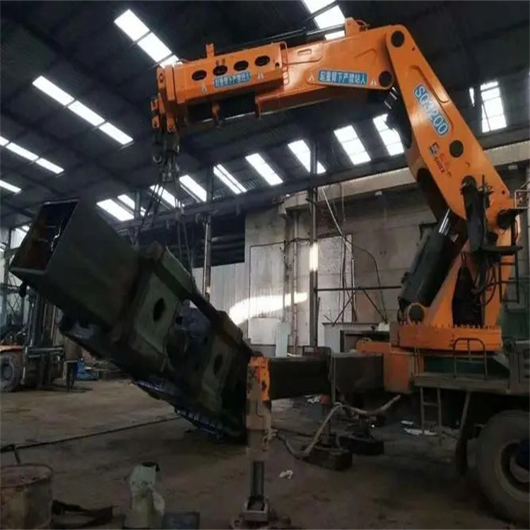 泰州200吨折臂吊出租